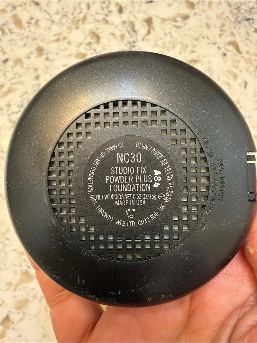 Rare and original MAC Studio Fix Powder Plus Foundation NC30